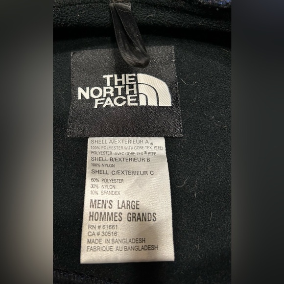 North Face men’s softshell, winstopper, water repellant jacket. - Picture 6 of 6